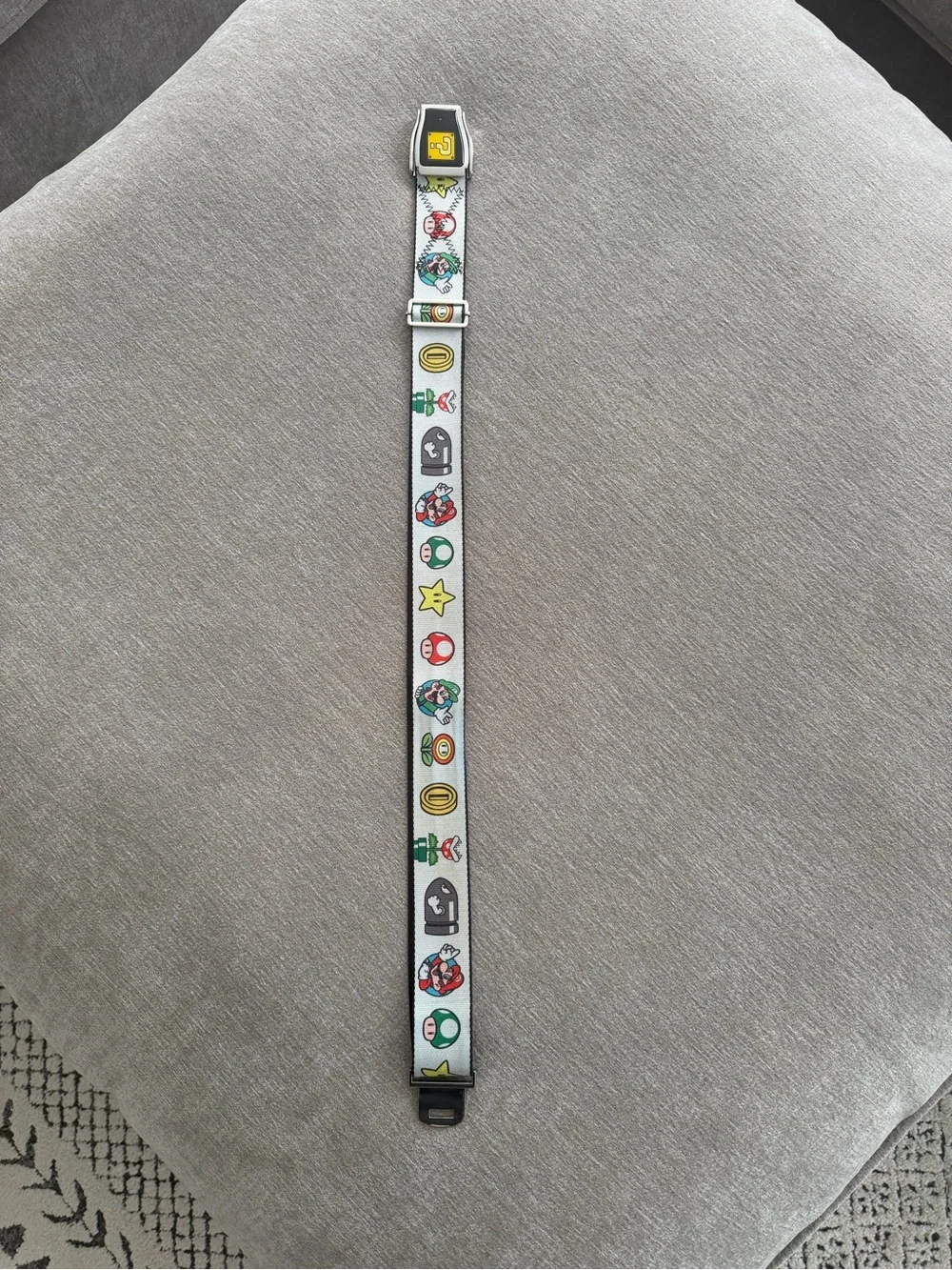 Nintendo Super Mario Seatbelt Belt Bioworld Crosscheck Flightbelt OS